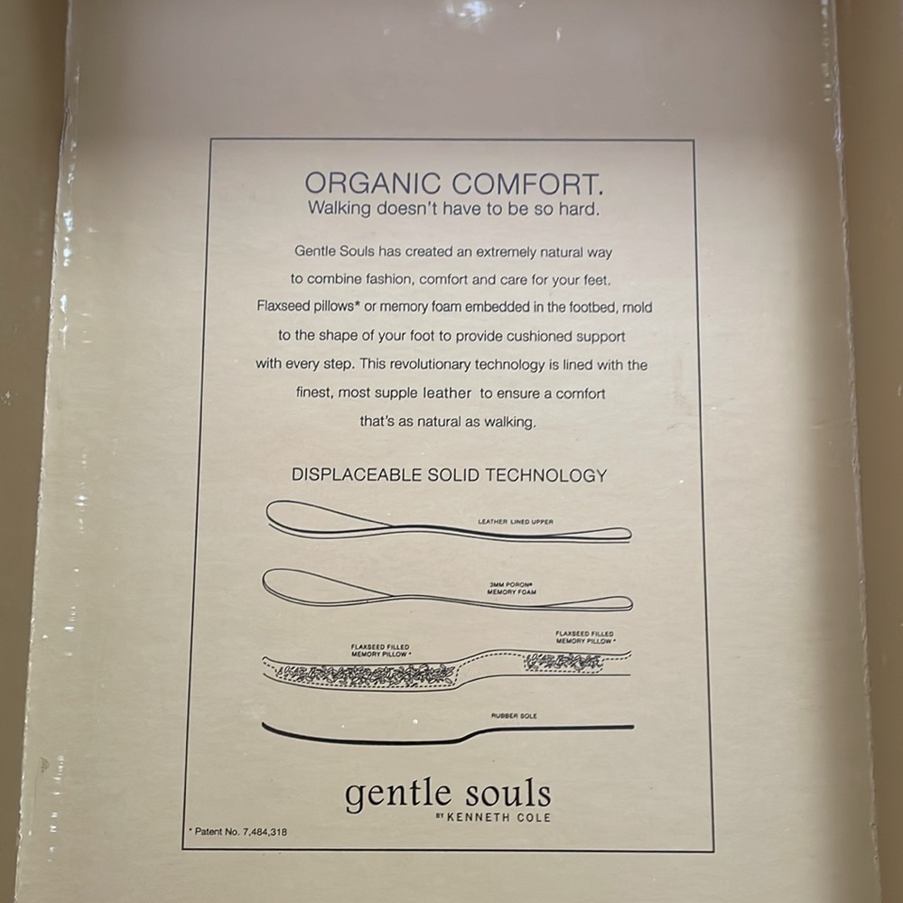 Gentle Souls by Kenneth Cole leather sandals size 6 - Picture 6 of 6
